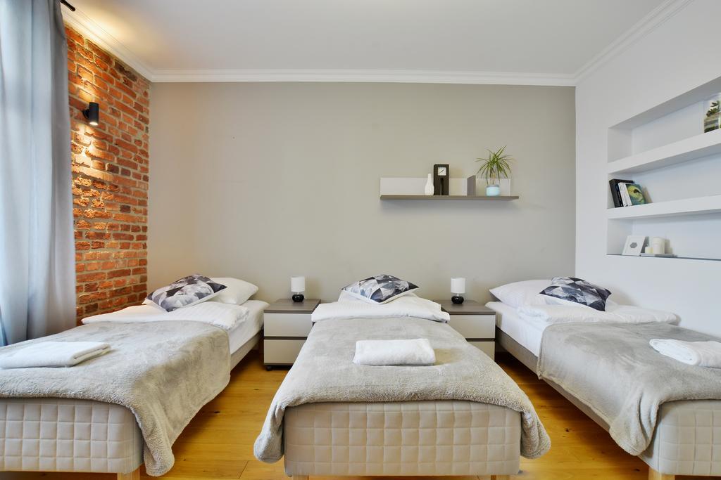 Apartment Brzozowa 15 *