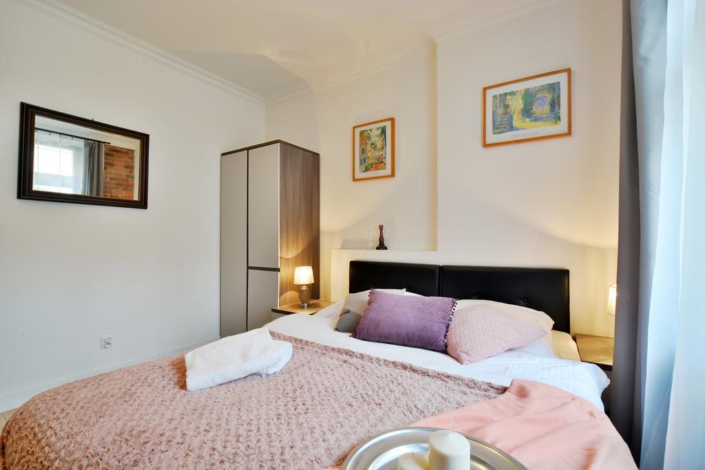 Apartment Brzozowa 15 Krakau